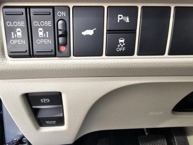 new 2026 Honda Odyssey car, priced at $48,990