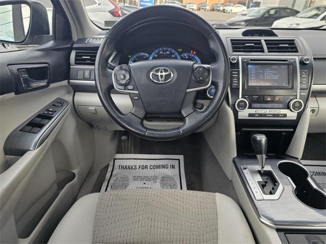 used 2014 Toyota Camry Hybrid car, priced at $11,500