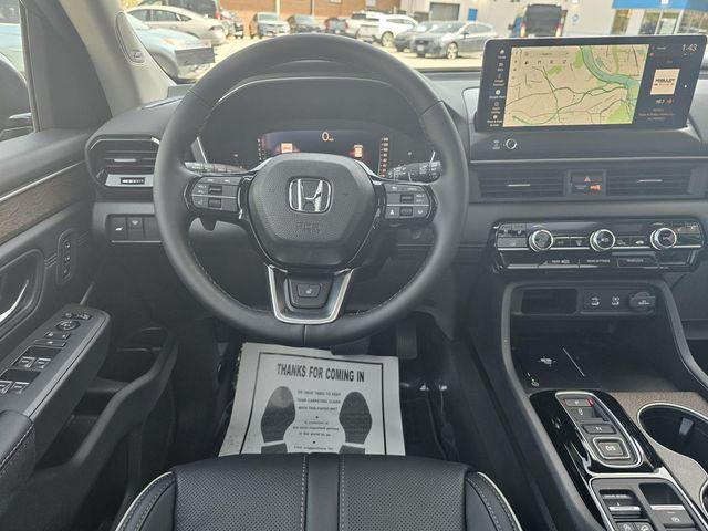 new 2026 Honda Pilot car, priced at $54,990