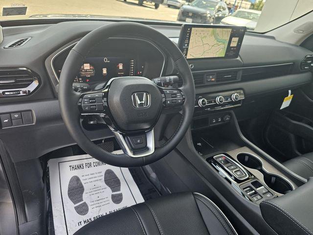 new 2026 Honda Pilot car, priced at $54,990