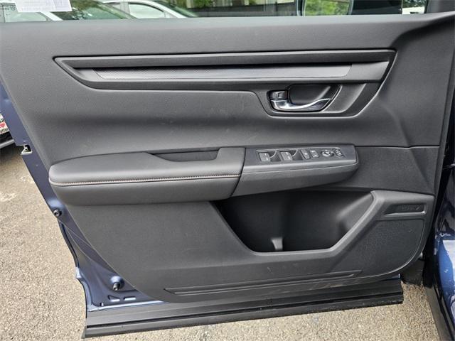 new 2026 Honda CR-V Hybrid car, priced at $40,250