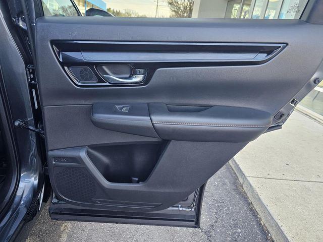 used 2025 Honda CR-V Hybrid car, priced at $36,500