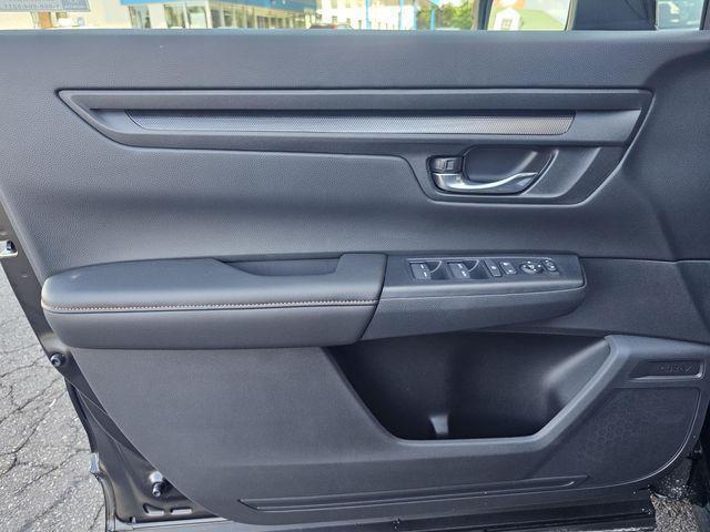 new 2026 Honda CR-V Hybrid car, priced at $38,580