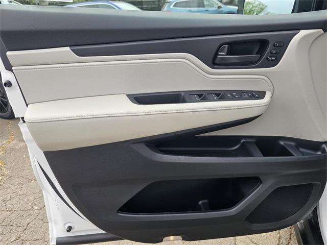 new 2026 Honda Odyssey car, priced at $42,064