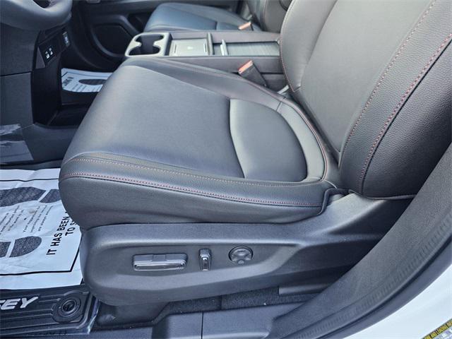 new 2026 Honda Odyssey car, priced at $43,096