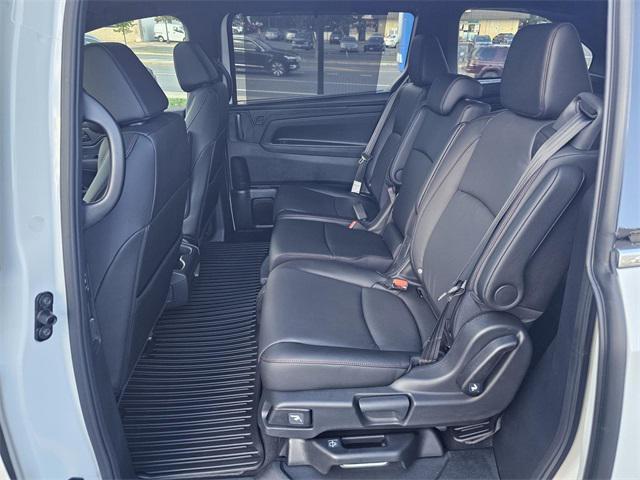 new 2026 Honda Odyssey car, priced at $43,096