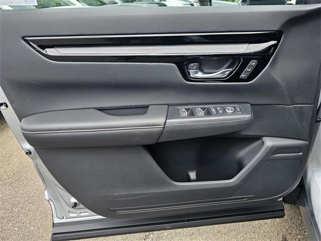 new 2026 Honda CR-V Hybrid car, priced at $43,700