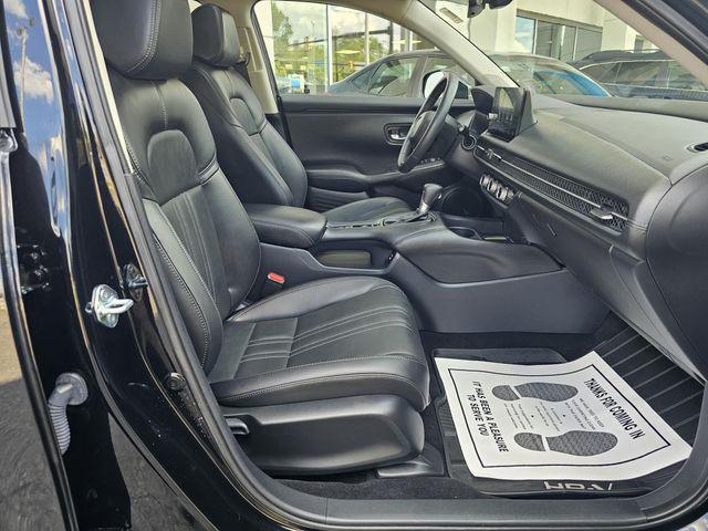 used 2025 Honda HR-V car, priced at $30,990