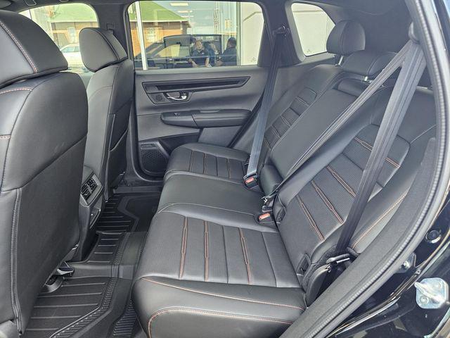 new 2026 Honda CR-V Hybrid car, priced at $41,675
