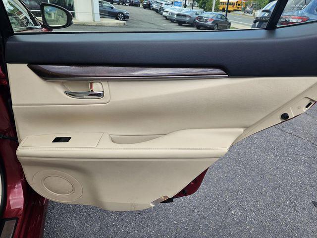 used 2015 Lexus ES 350 car, priced at $17,320
