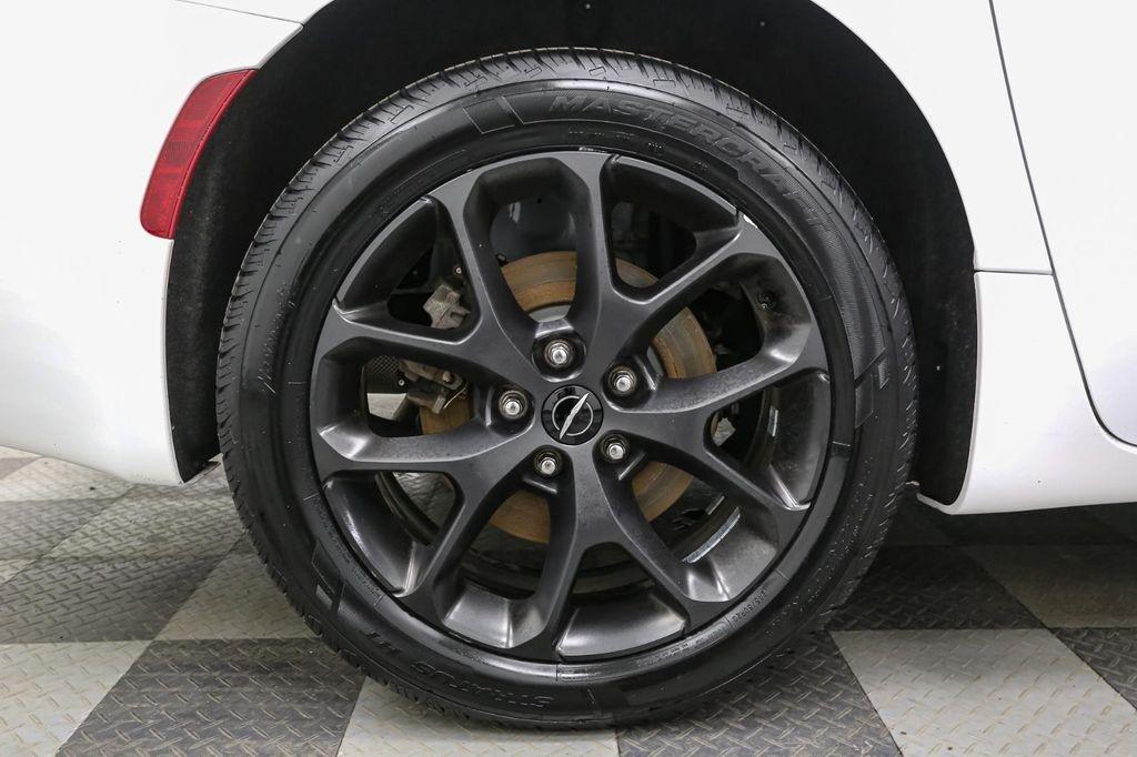 used 2022 Chrysler Pacifica car, priced at $29,496