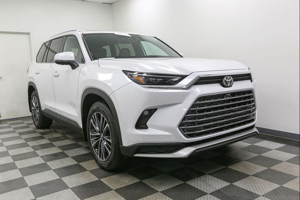 new 2026 Toyota Grand Highlander Hybrid car, priced at $63,208