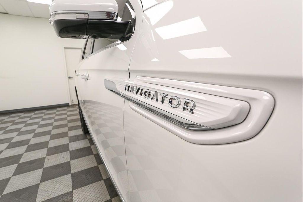 used 2024 Lincoln Navigator car, priced at $52,999