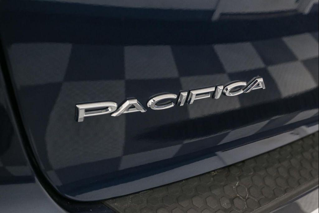 used 2022 Chrysler Pacifica car, priced at $32,466