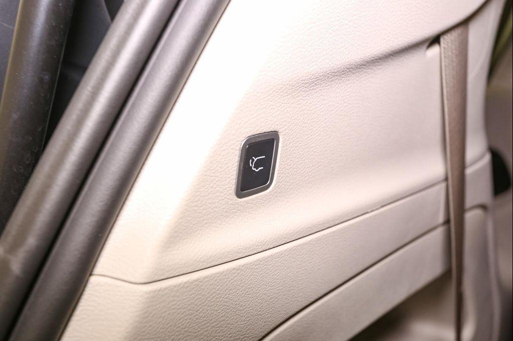 used 2022 Chrysler Pacifica car, priced at $32,466