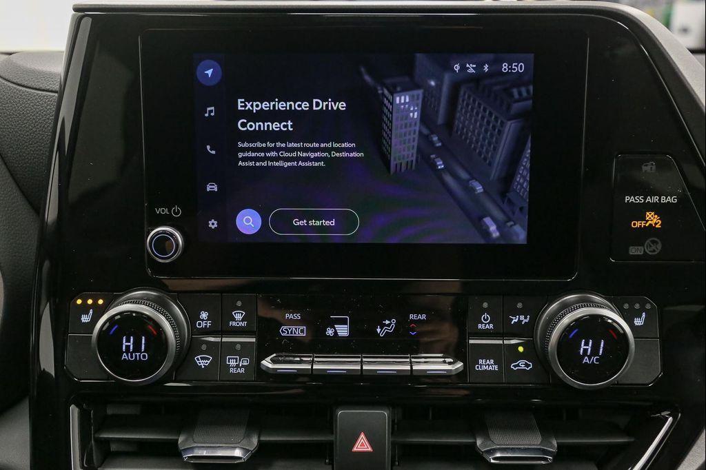 new 2026 Toyota Highlander Hybrid car, priced at $50,697