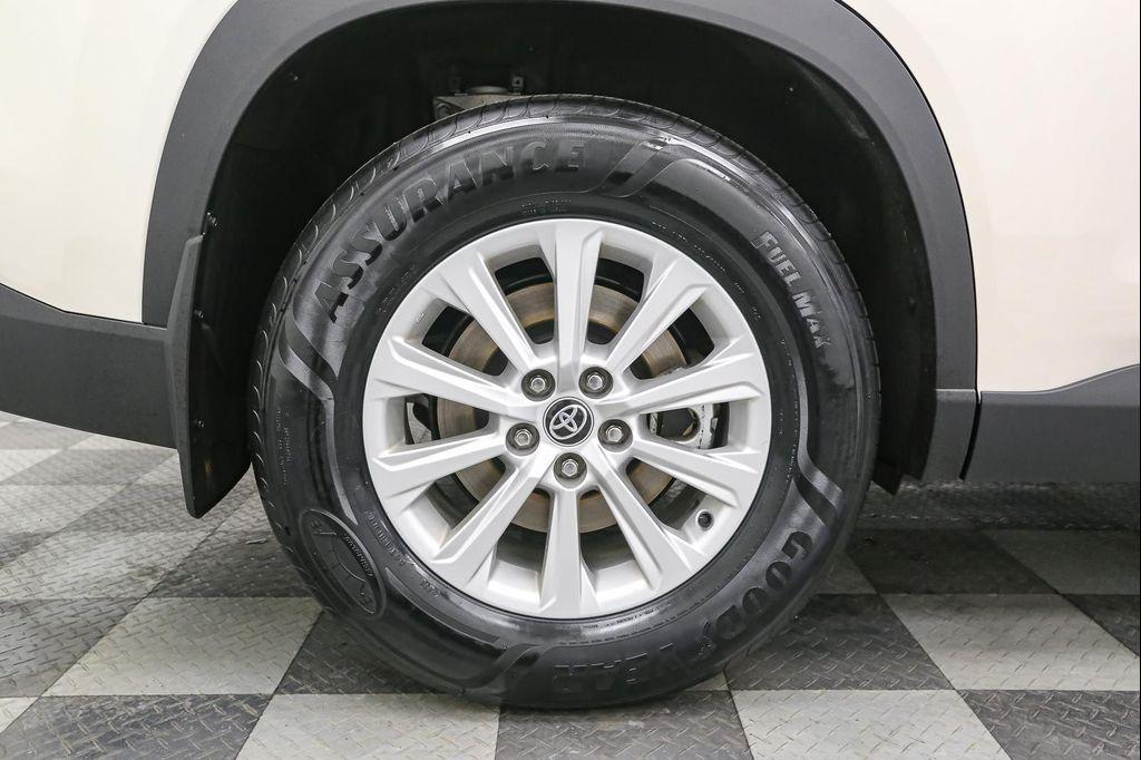 used 2024 Toyota Grand Highlander car, priced at $40,999