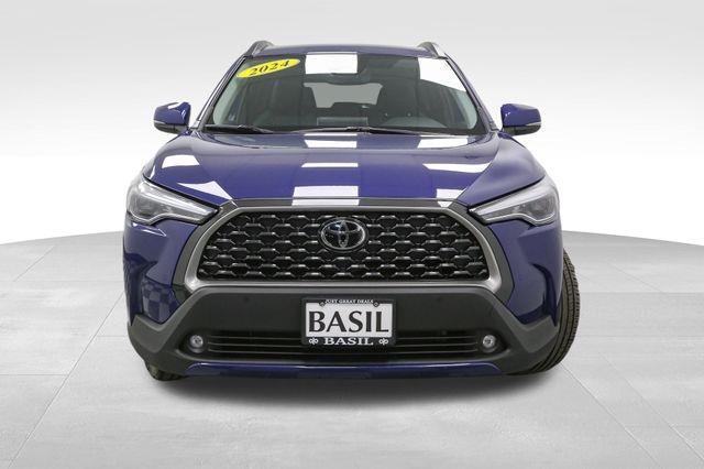 used 2024 Toyota Corolla Cross car, priced at $25,499