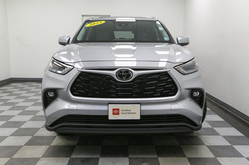 used 2023 Toyota Highlander car, priced at $38,949