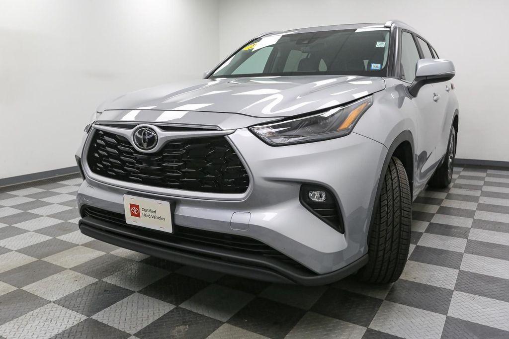 used 2023 Toyota Highlander car, priced at $38,949