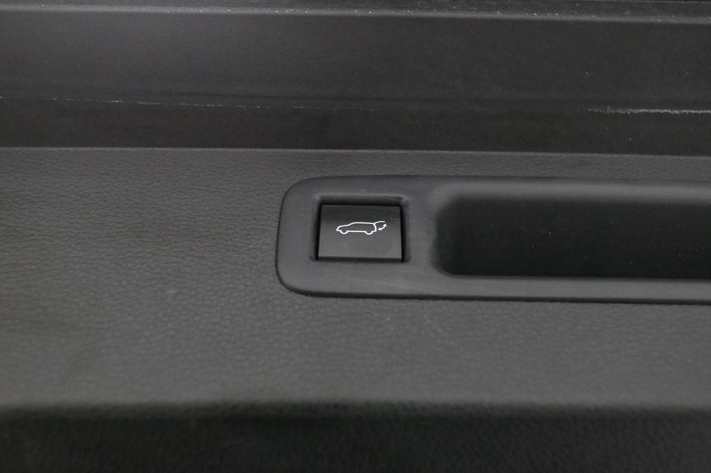 used 2023 Toyota Highlander car, priced at $38,949