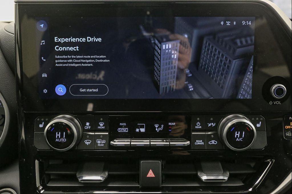 new 2026 Toyota Highlander Hybrid car, priced at $51,296