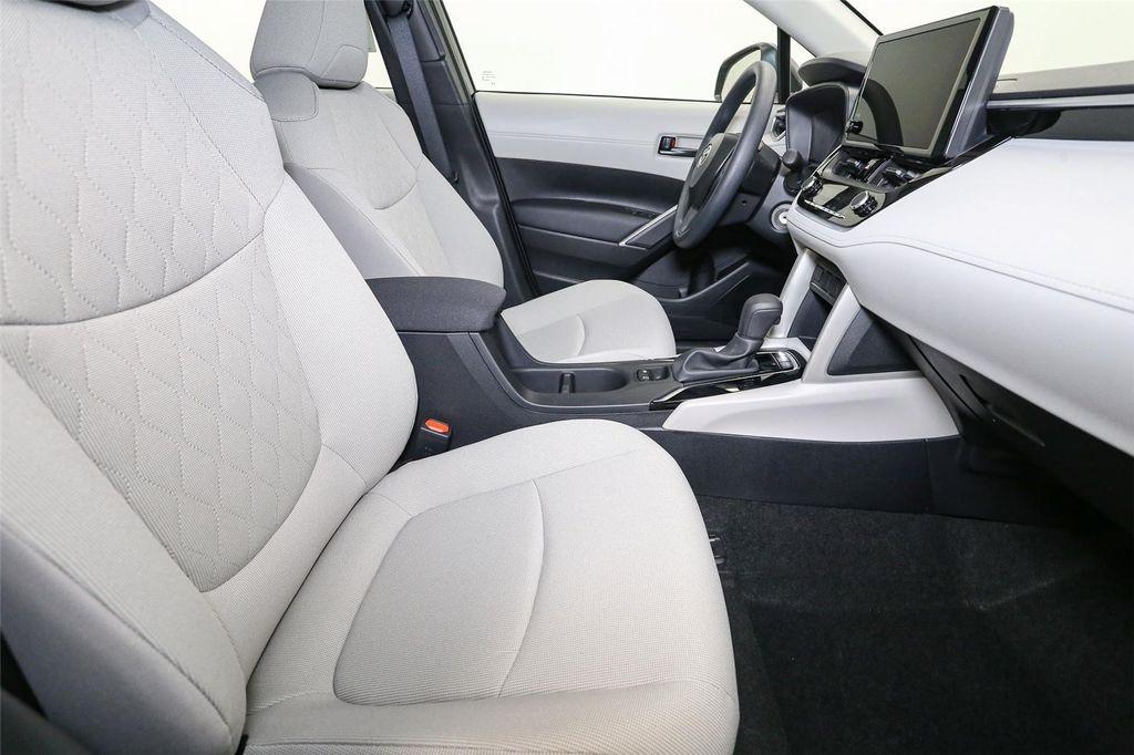 new 2025 Toyota Corolla Cross car