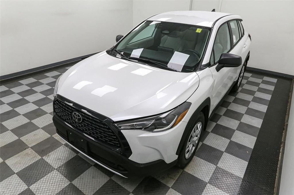 new 2025 Toyota Corolla Cross car