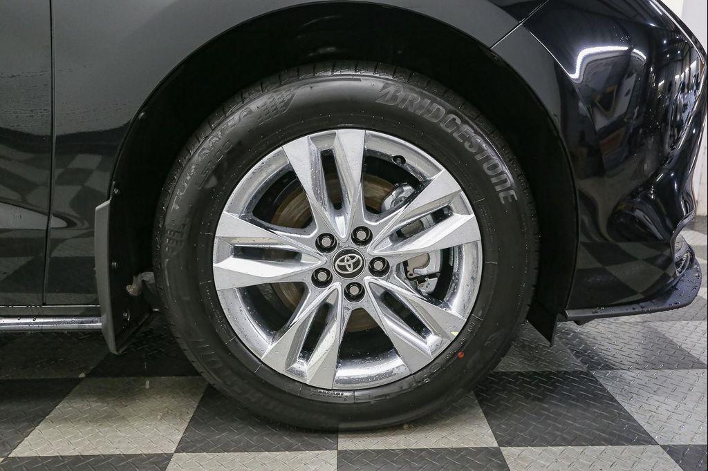 new 2026 Toyota Sienna car, priced at $52,050
