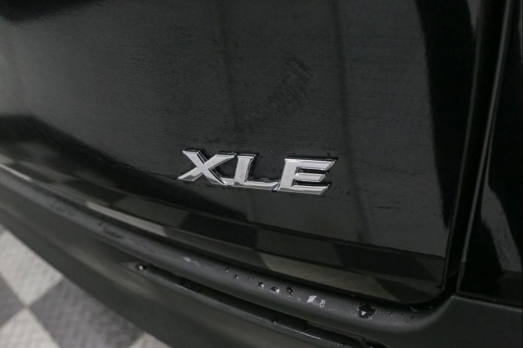 new 2026 Toyota Sienna car, priced at $52,050