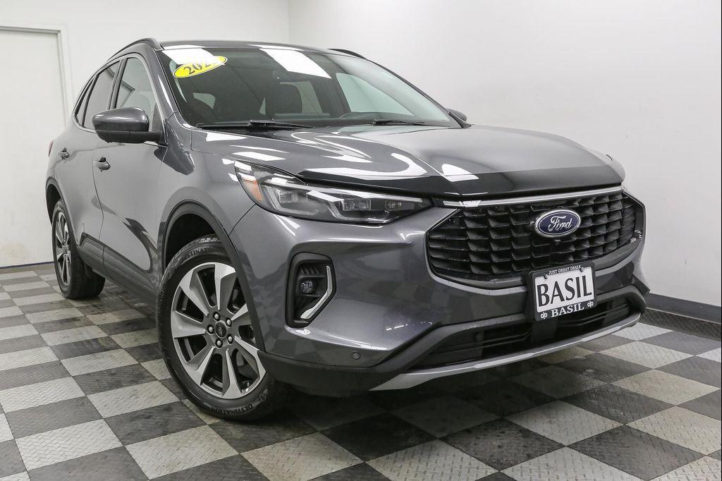 used 2023 Ford Escape car, priced at $23,466