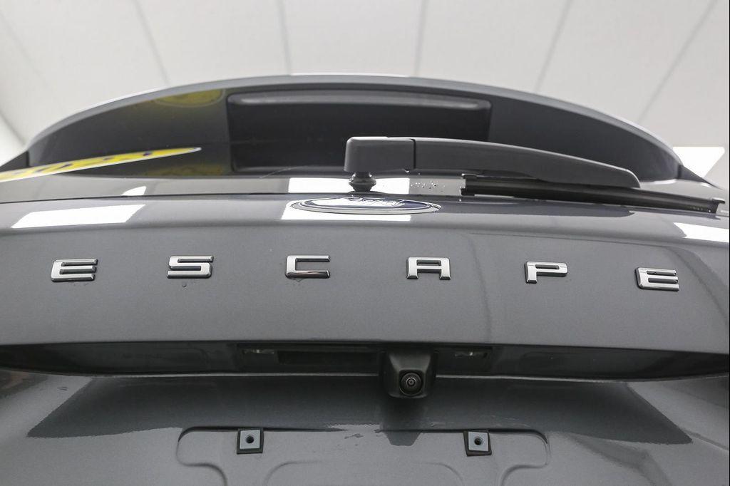 used 2023 Ford Escape car, priced at $23,466