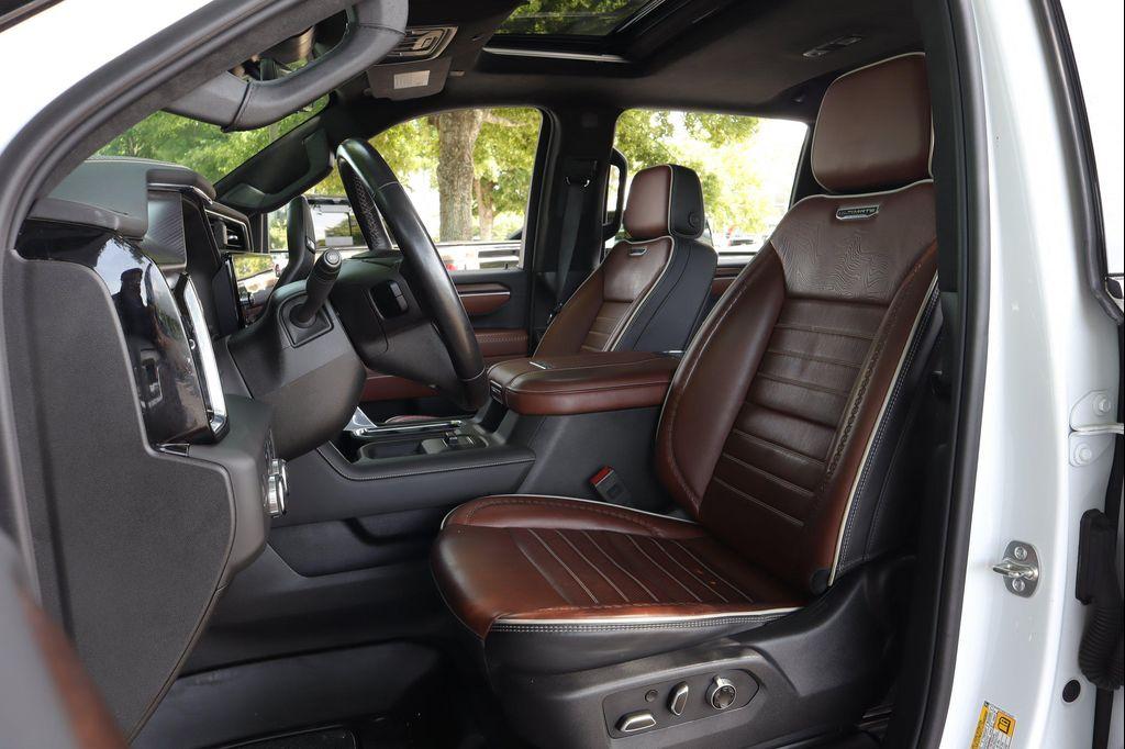 used 2025 GMC Sierra 2500 car, priced at $109,937