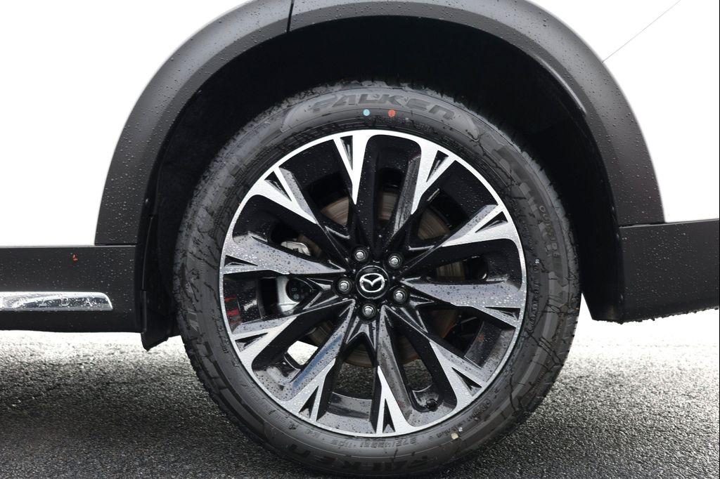 new 2026 Mazda CX-90 PHEV car, priced at $57,094