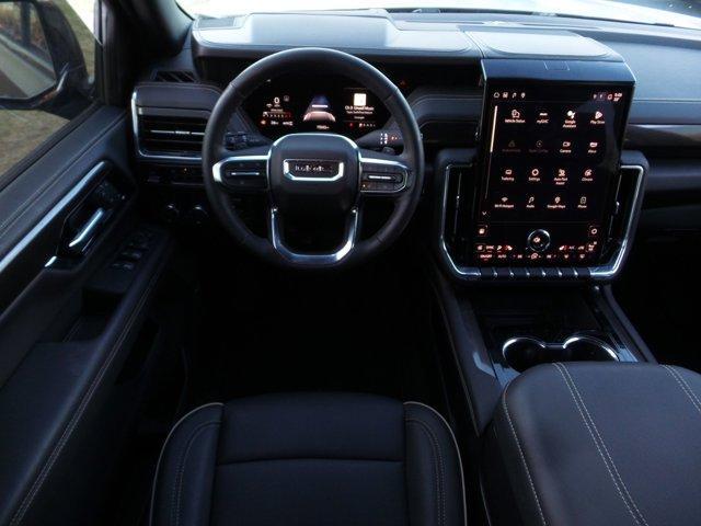 used 2025 GMC Yukon car, priced at $94,988