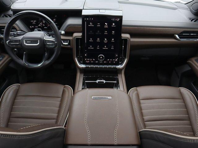 used 2025 GMC Yukon car, priced at $129,988