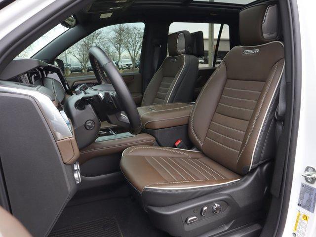 used 2025 GMC Yukon car, priced at $129,988