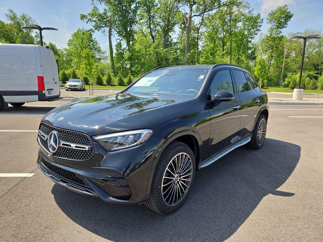 new 2026 Mercedes-Benz GLC 300 car, priced at $62,261