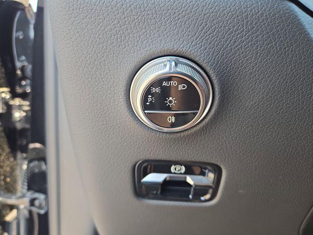 new 2026 Mercedes-Benz GLC 300 car, priced at $62,261