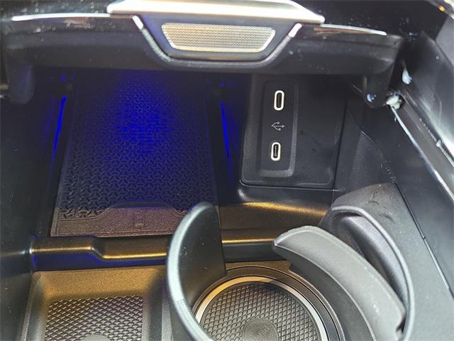 new 2026 Mercedes-Benz GLC 300 car, priced at $62,310