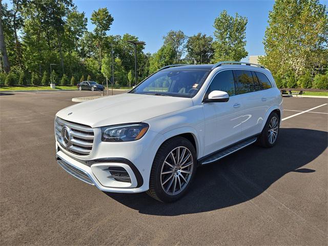 new 2025 Mercedes-Benz GLS 580 car, priced at $129,665