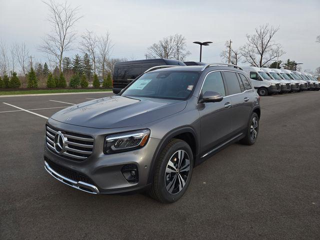 new 2026 Mercedes-Benz GLB 250 car, priced at $53,095