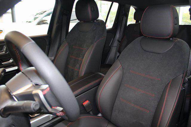 new 2024 Mercedes-Benz GLB 250 car, priced at $56,400