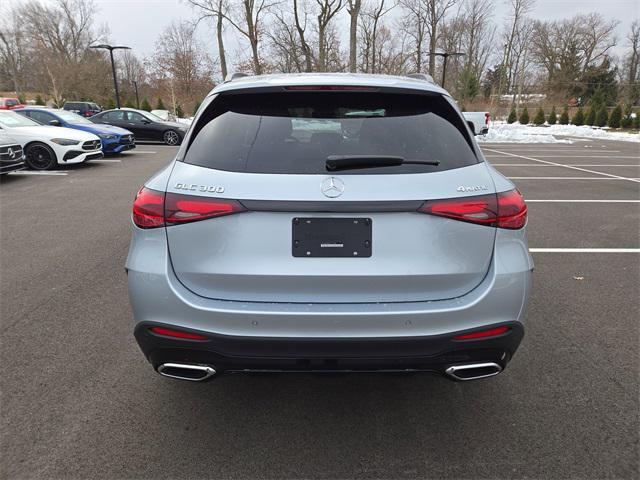 new 2026 Mercedes-Benz GLC 300 car, priced at $58,985