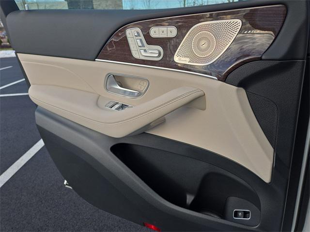 new 2026 Mercedes-Benz GLE 450 car, priced at $77,750