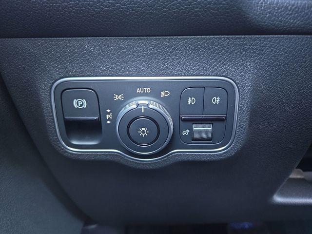 new 2026 Mercedes-Benz GLB 250 car, priced at $51,480