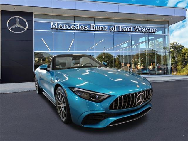 new 2024 Mercedes-Benz AMG SL 43 car, priced at $113,415