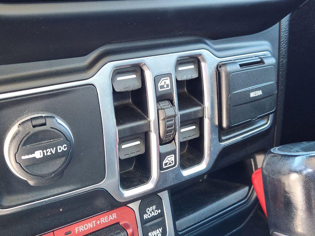 used 2020 Jeep Gladiator car, priced at $32,991