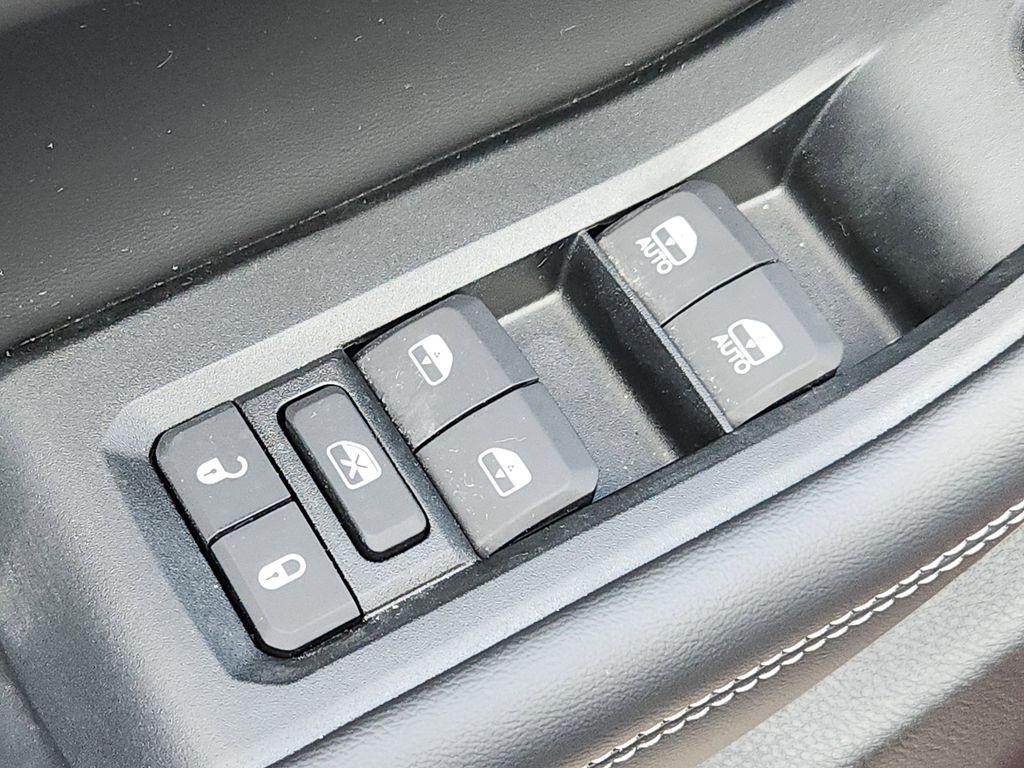 new 2026 Jeep Grand Cherokee car, priced at $44,311