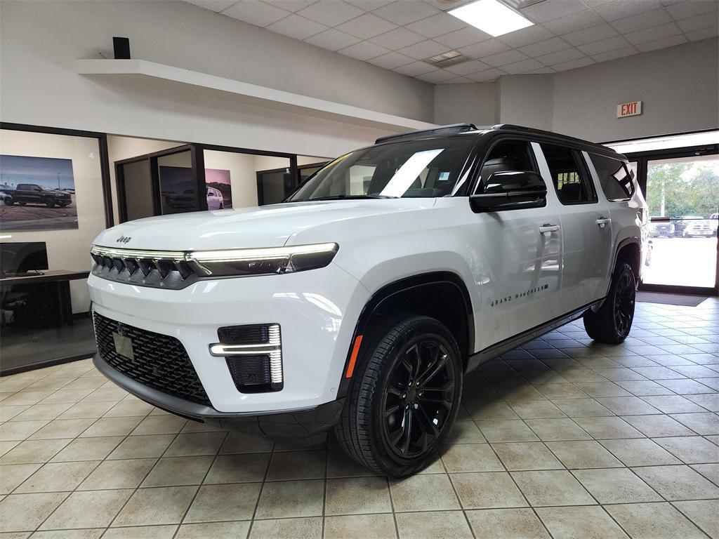 new 2026 Jeep Grand Wagoneer L car, priced at $98,015